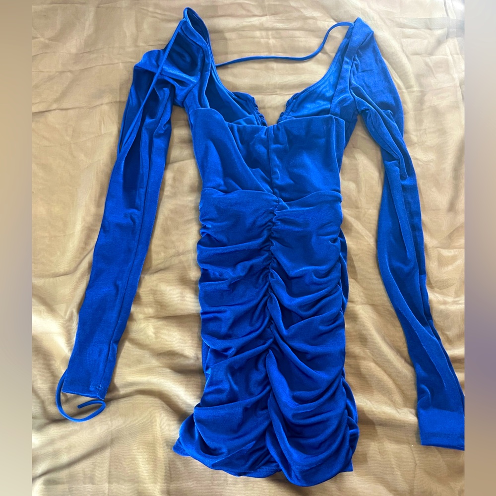 Vibrant Blue Long Sleeve Dress - Picture 4 of 5